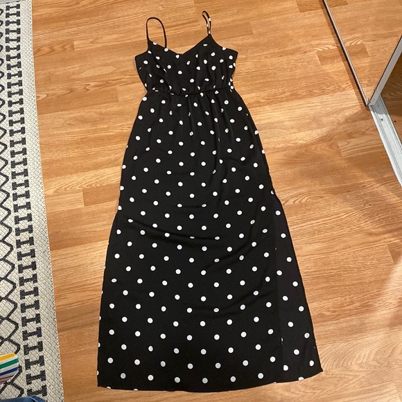 Black and White polka dot spaghetti strap dress - Picture 1 of 4